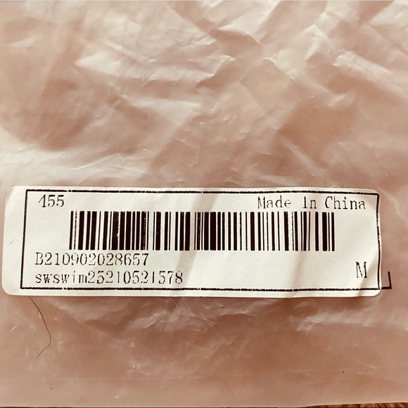 Shein swim butterfly string bikini with matching shorts - Picture 7 of 7